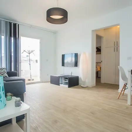 Apartment Flower Beach 8