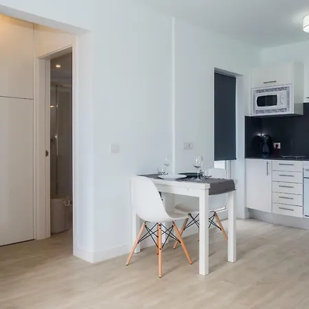 Flower Beach 8 Apartment Playa Honda (Lanzarote)